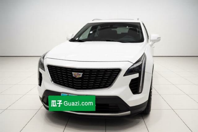 Ojetý Cadillac XT4 2021 28T Two-Wheel Drive Leading Version