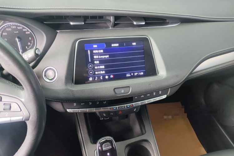 Used Cadillac XT4 2021 28T Two-Wheel Drive Luxury Version Audio And AC Panel