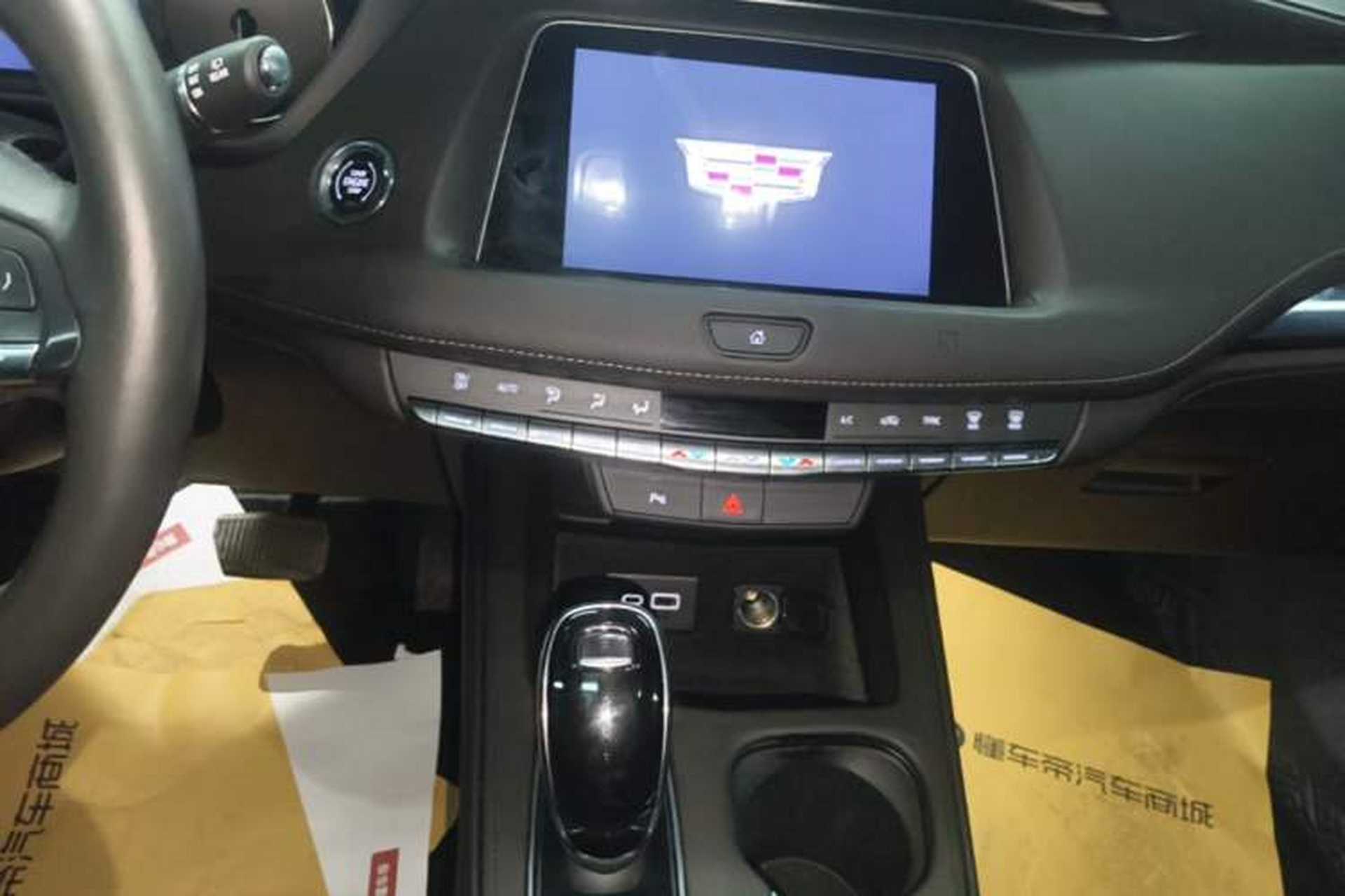 Used Cadillac XT4 2021 28T Two-Wheel Drive Tech Edition Audio And AC Panel