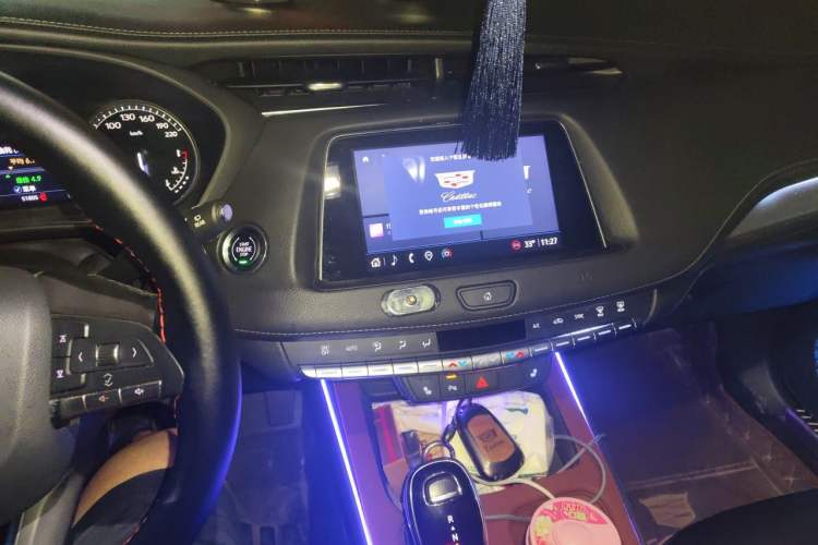 Used Cadillac XT4 2021 28T Two-Wheel Drive Leading Version Audio And AC Panel