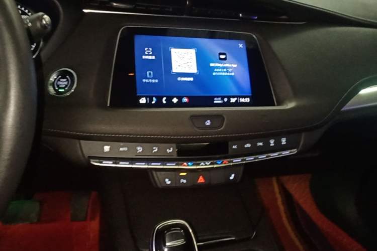 Used Cadillac XT4 2021 28T Two-Wheel Drive Luxury Version Audio And AC Panel