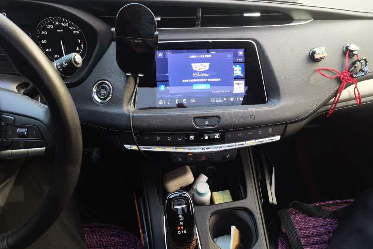Used Cadillac XT4 2021 28T Two-Wheel Drive Leading Version Audio And AC Panel