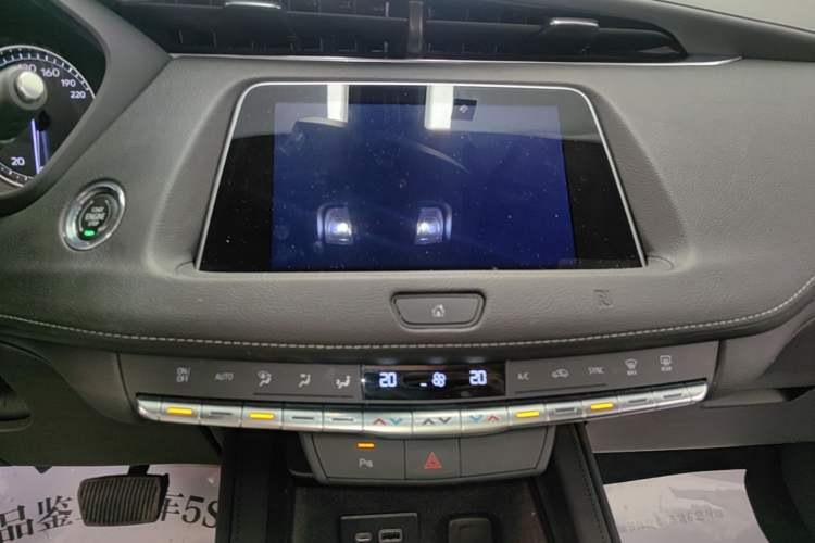 Used Cadillac XT4 2021 28T Two-Wheel Drive Tech Edition Audio And AC Panel