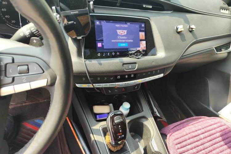 Used Cadillac XT4 2021 28T Two-Wheel Drive Leading Version Audio And AC Panel