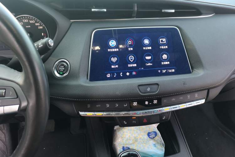 Used Cadillac XT4 2021 28T Two-Wheel Drive Leading Version Audio And AC Panel