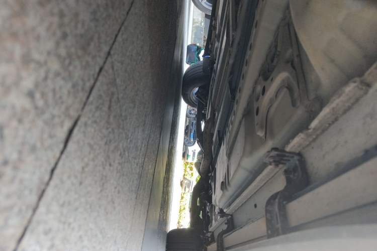 Used Cadillac XT4 2021 28T Two-Wheel Drive Leading Version Chassis Front Left