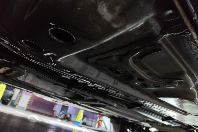 Used Cadillac XT4 2021 28T Two-Wheel Drive Tech Edition Chassis Front Left