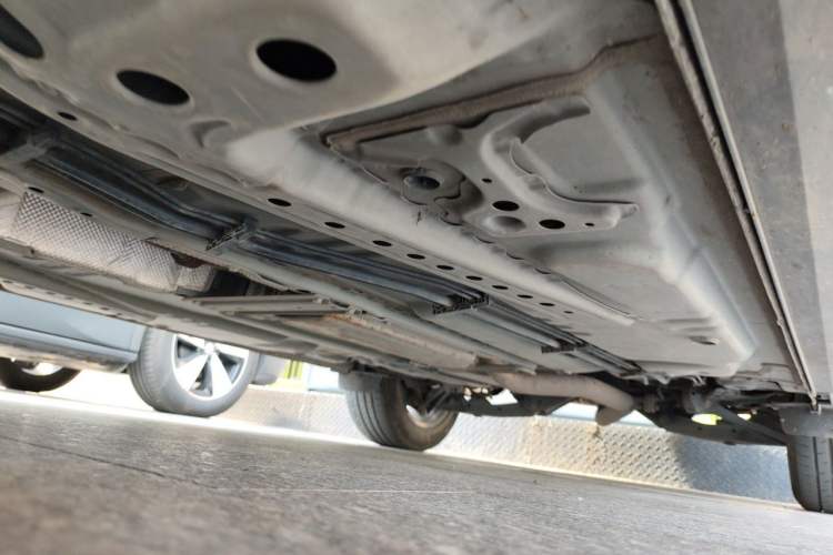 Used Cadillac XT4 2021 28T Two-Wheel Drive Leading Version Chassis Front Left
