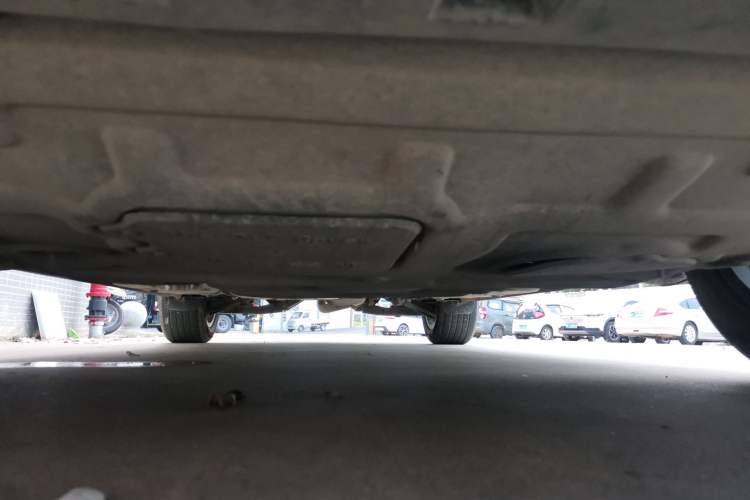 Used Cadillac XT4 2021 28T Two-Wheel Drive Luxury Version Chassis Front