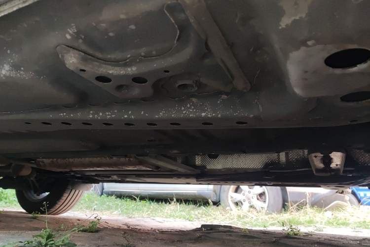 Used Cadillac XT4 2021 28T Two-Wheel Drive Luxury Version Chassis Front Right