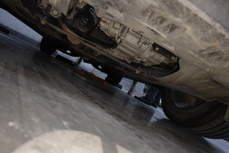 Used Cadillac XT4 2021 28T Two-Wheel Drive Leading Version Chassis Front