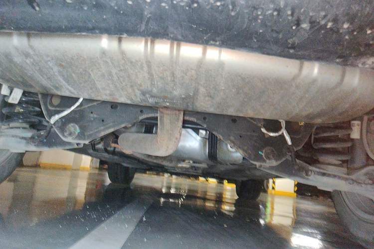 Used Cadillac XT4 2021 28T Two-Wheel Drive Tech Edition Chassis Rear