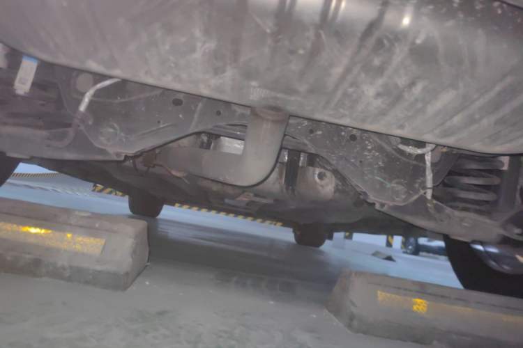 Used Cadillac XT4 2021 28T Two-Wheel Drive Leading Version Chassis Rear