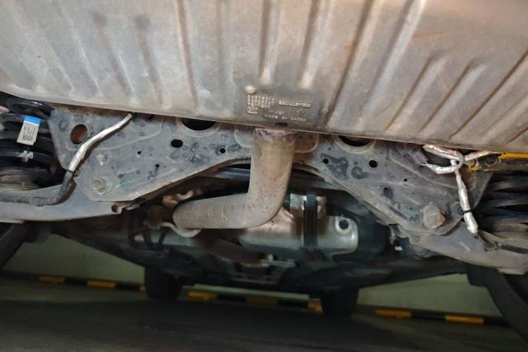 Used Cadillac XT4 2021 28T Two-Wheel Drive Luxury Version Chassis Rear