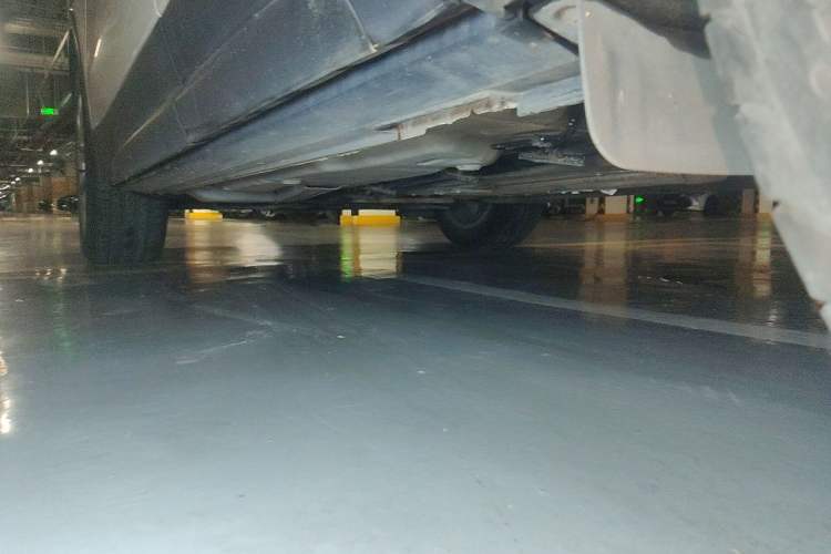 Used Cadillac XT4 2021 28T Two-Wheel Drive Tech Edition Chassis Rear Left