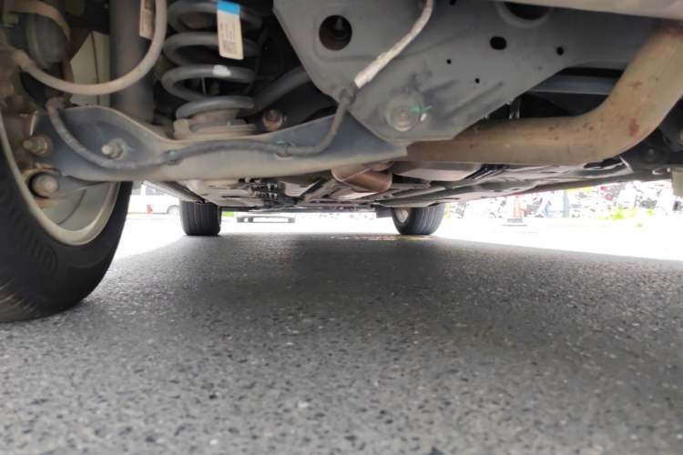 Used Cadillac XT4 2021 28T Two-Wheel Drive Tech Edition Chassis Rear Left