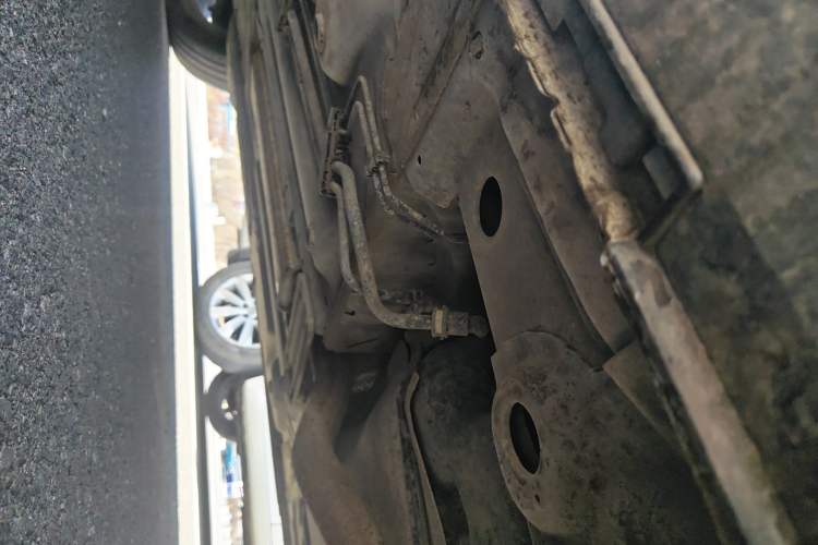 Used Cadillac XT4 2021 28T Two-Wheel Drive Luxury Version Chassis Rear Left