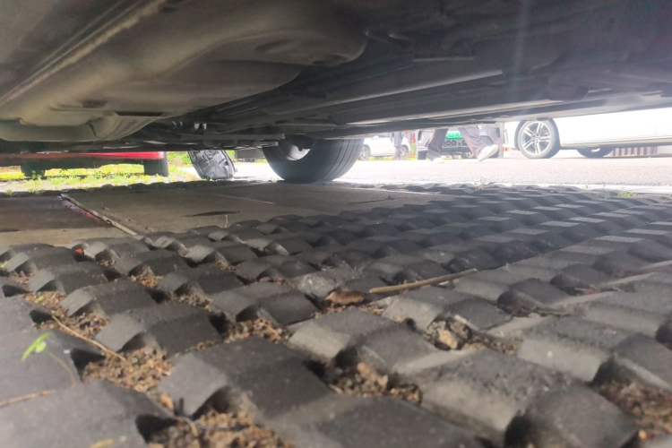 Used Cadillac XT4 2021 28T Two-Wheel Drive Luxury Version Chassis Rear Left