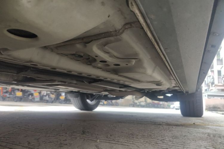 Used Cadillac XT4 2021 28T Two-Wheel Drive Tech Edition Chassis Rear Right