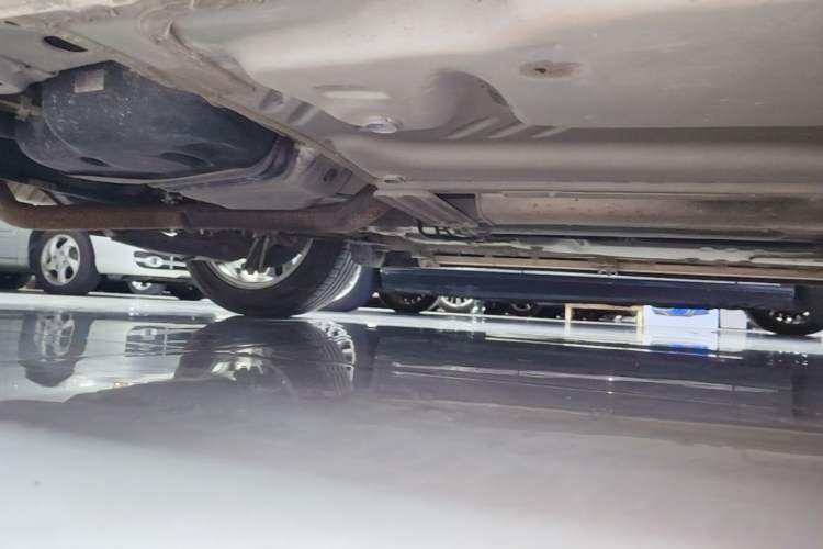 Used Cadillac XT4 2021 28T Two-Wheel Drive Tech Edition Chassis Rear Right
