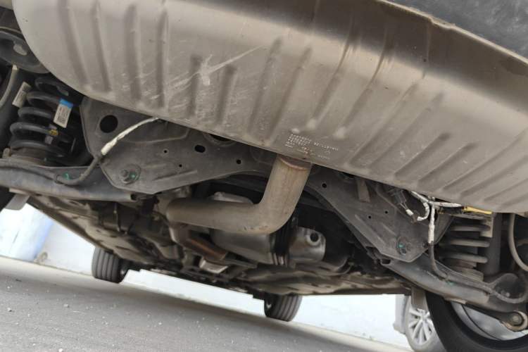 Used Cadillac XT4 2021 28T Two-Wheel Drive Leading Version Chassis Rear