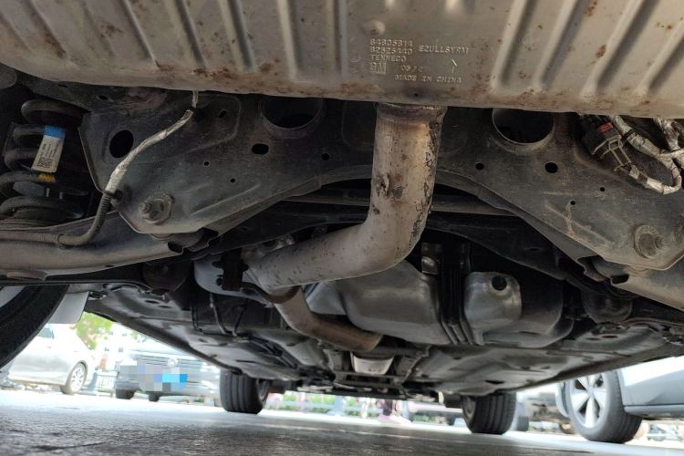 Used Cadillac XT4 2021 28T Two-Wheel Drive Leading Version Chassis Rear