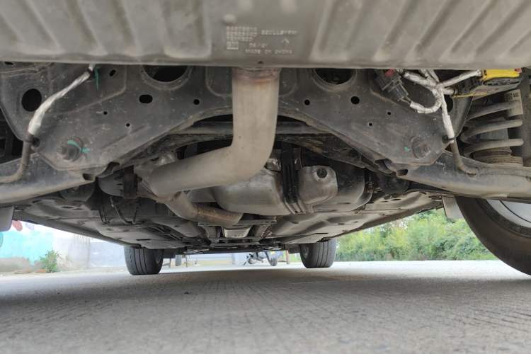 Used Cadillac XT4 2021 28T Two-Wheel Drive Luxury Version Chassis Rear