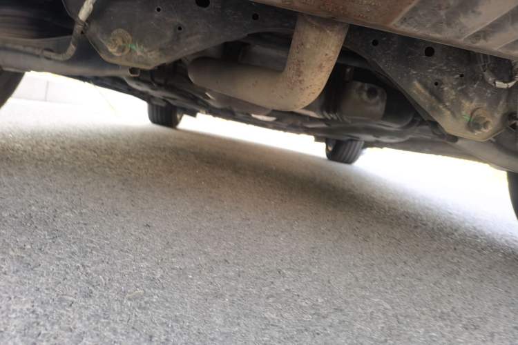Used Cadillac XT4 2021 28T Two-Wheel Drive Leading Version Chassis Rear