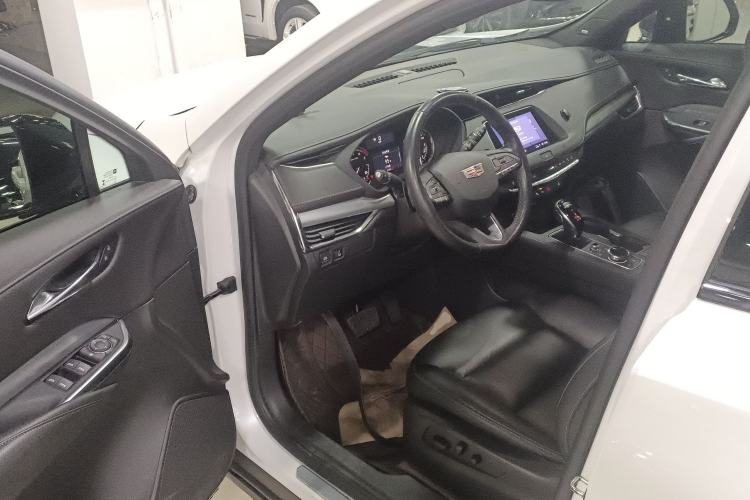 Used Cadillac XT4 2021 28T Two-Wheel Drive Leading Version Driver Seat