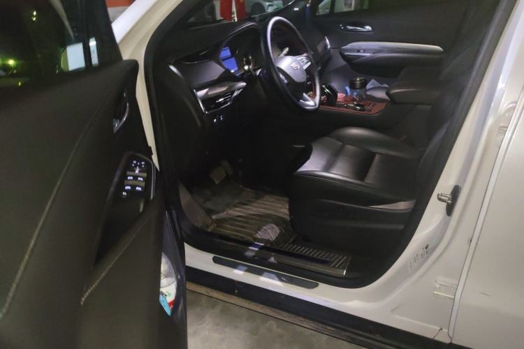 Used Cadillac XT4 2021 28T Two-Wheel Drive Leading Version Driver Seat