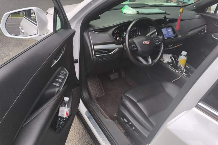 Used Cadillac XT4 2021 28T Two-Wheel Drive Luxury Version Driver Seat