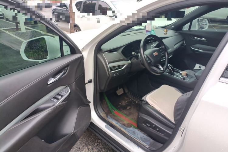 Used Cadillac XT4 2021 28T Two-Wheel Drive Leading Version Driver Seat