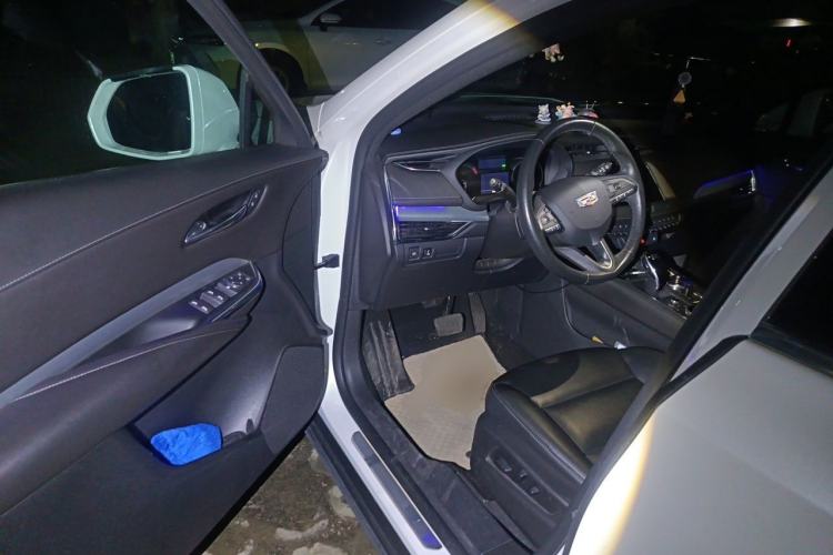 Used Cadillac XT4 2021 28T Two-Wheel Drive Luxury Version Driver Seat