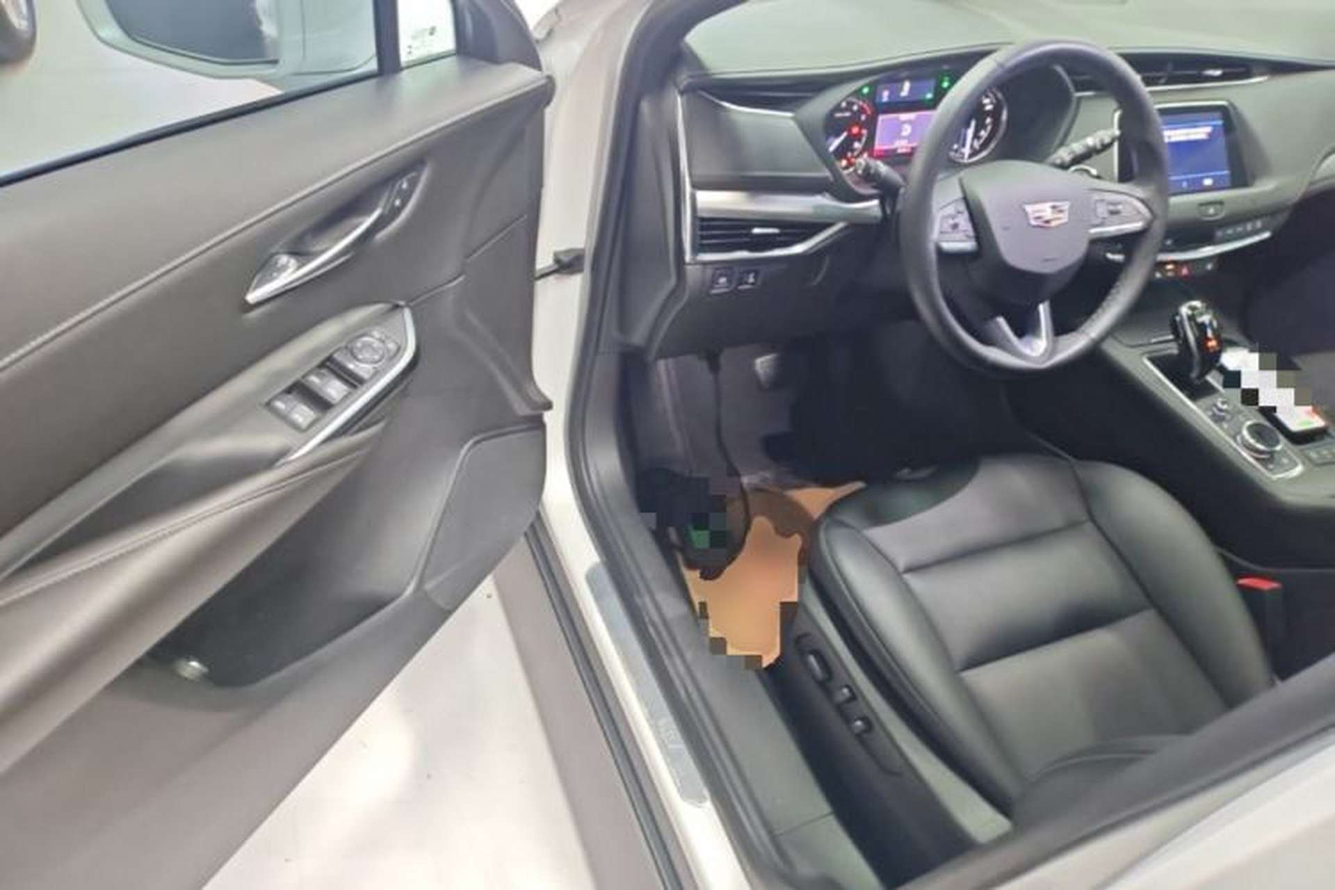 Used Cadillac XT4 2021 28T Two-Wheel Drive Leading Version Driver Seat