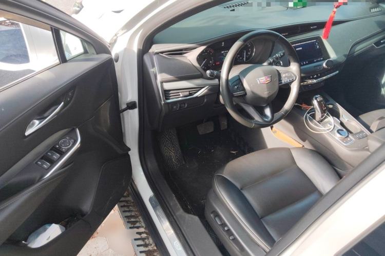 Used Cadillac XT4 2021 28T Two-Wheel Drive Luxury Version Driver Seat