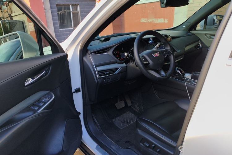 Used Cadillac XT4 2021 28T Two-Wheel Drive Leading Version Driver Seat
