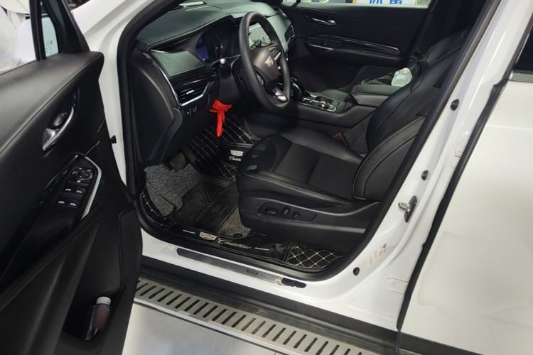 Used Cadillac XT4 2021 28T Two-Wheel Drive Tech Edition Driver Seat