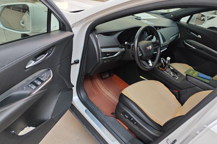 Used Cadillac XT4 2021 28T Two-Wheel Drive Leading Version Driver Seat