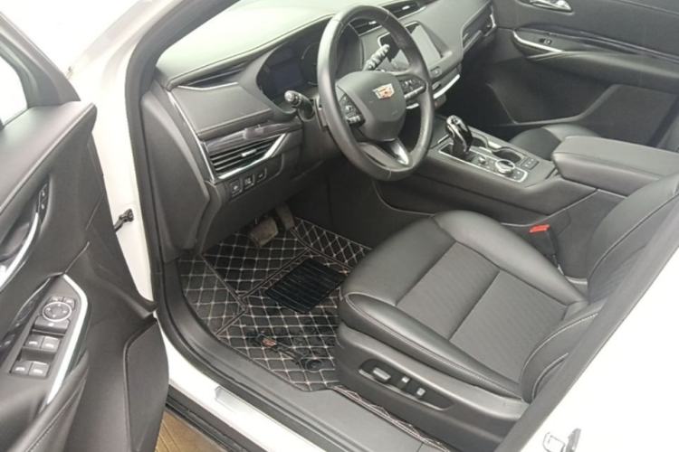 Used Cadillac XT4 2021 28T Two-Wheel Drive Tech Edition Driver Seat