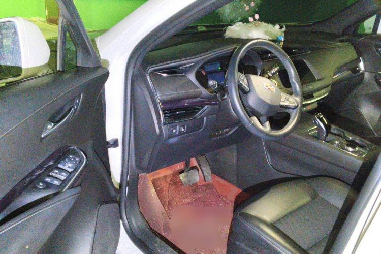 Used Cadillac XT4 2021 28T Two-Wheel Drive Tech Edition Driver Seat