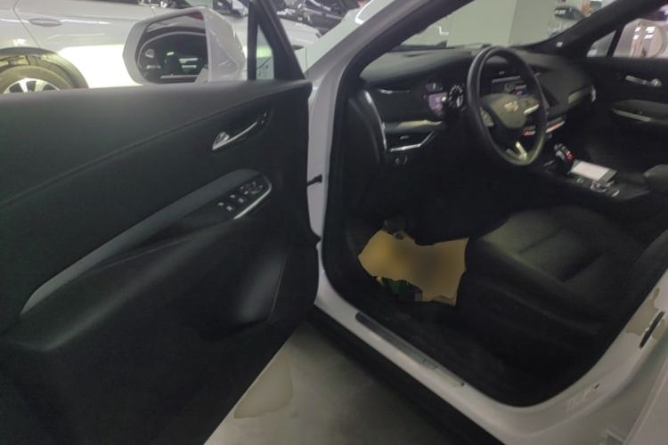 Used Cadillac XT4 2021 28T Two-Wheel Drive Leading Version Driver Seat