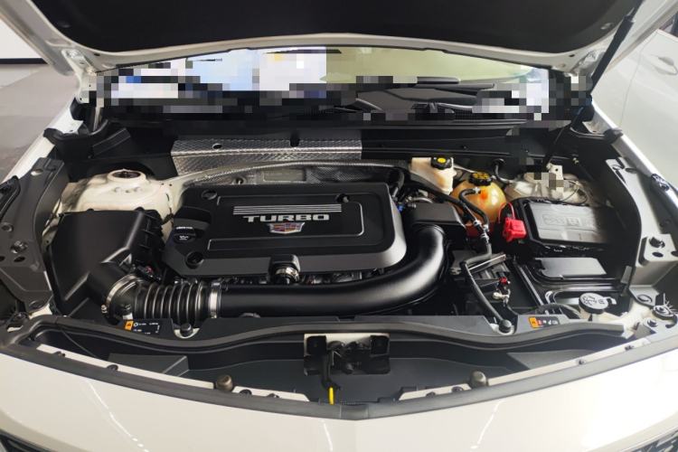 Used Cadillac XT4 2021 28T Two-Wheel Drive Luxury Version Engine Bay