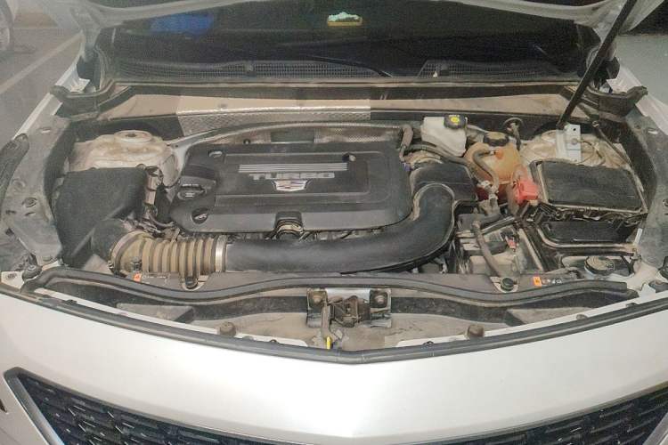 Used Cadillac XT4 2021 28T Two-Wheel Drive Tech Edition Engine Bay