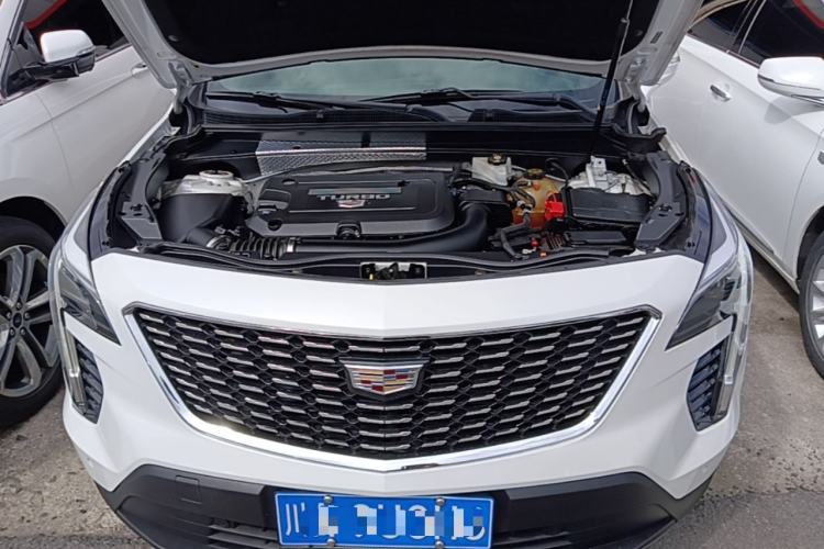 Used Cadillac XT4 2021 28T Two-Wheel Drive Tech Edition Engine Bay