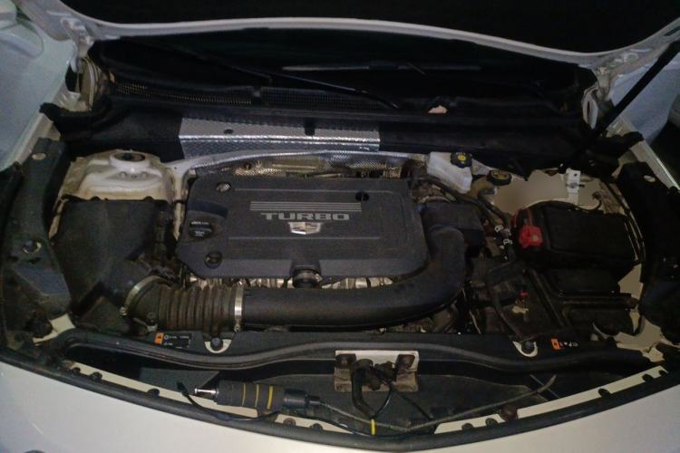 Used Cadillac XT4 2021 28T Two-Wheel Drive Leading Version Engine Bay