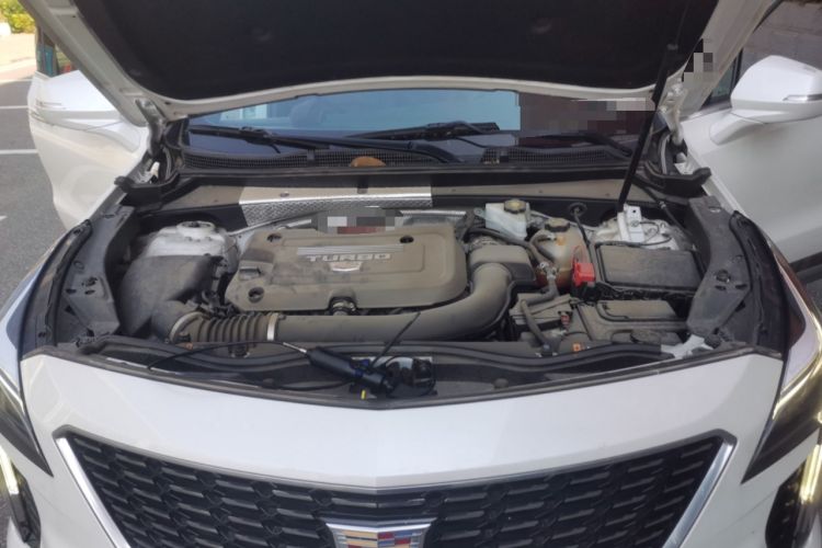 Used Cadillac XT4 2021 28T Two-Wheel Drive Luxury Version Engine Bay