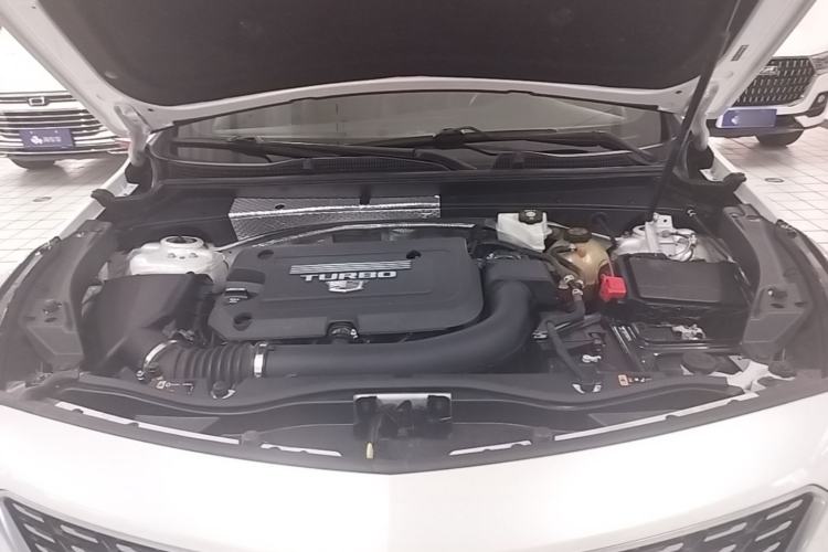Used Cadillac XT4 2021 28T Two-Wheel Drive Leading Version Engine Bay