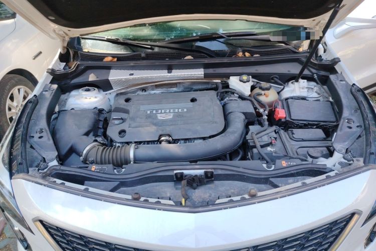Used Cadillac XT4 2021 28T Two-Wheel Drive Leading Version Engine Bay