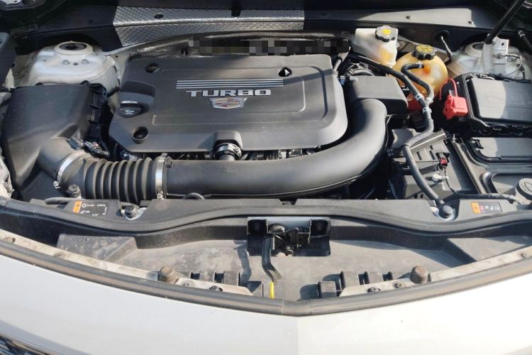 Used Cadillac XT4 2021 28T Two-Wheel Drive Luxury Version Engine Bay