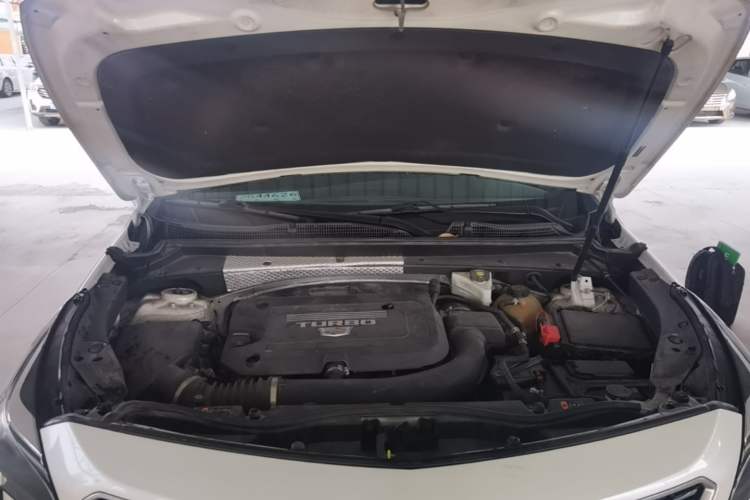 Used Cadillac XT4 2021 28T Two-Wheel Drive Leading Version Engine Bay